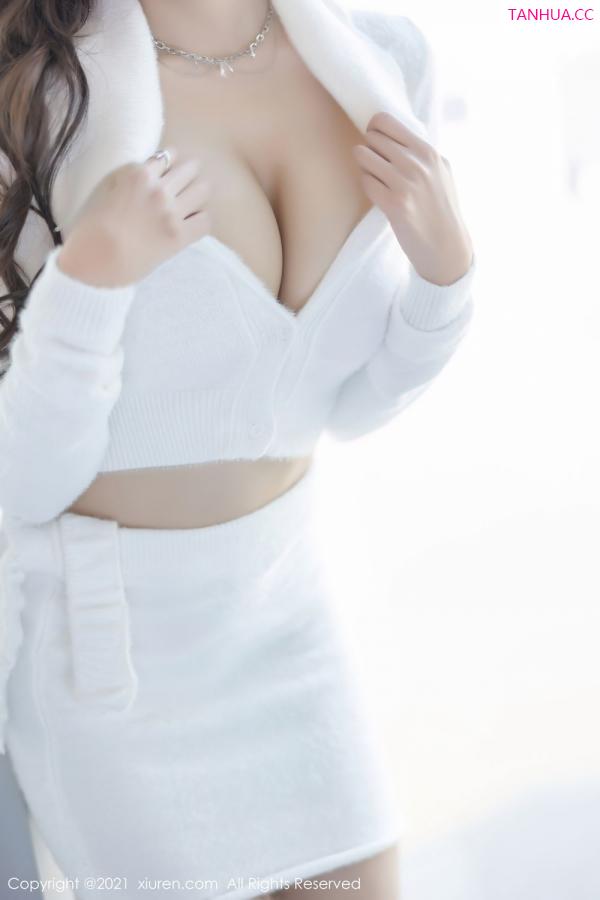 王馨瑶  [XiuRen]高清写真图 2021.12.20 No.4359 王馨瑶yanni第26张图片